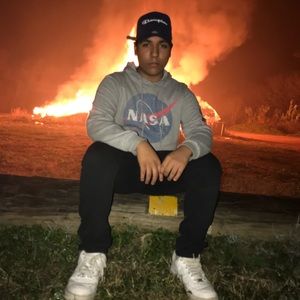 Meet your Posher, Isaiah